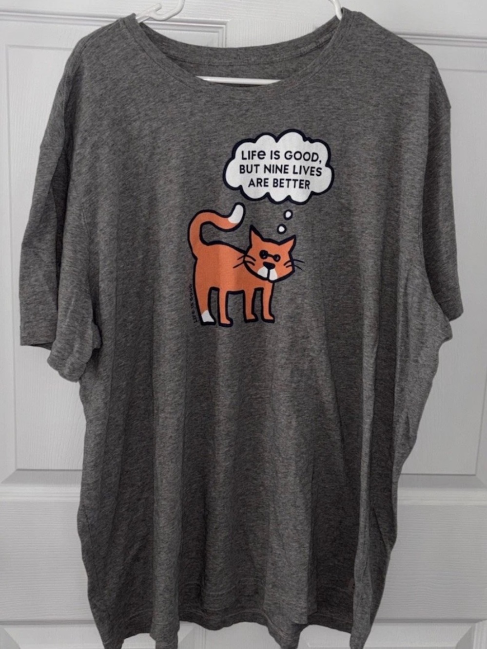 Life Is Good Crusher Lite Tee Gray Cat Graphic T-Shirt size xxl - Picture 1 of 3
